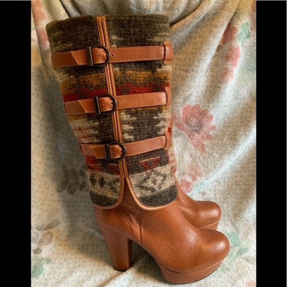 Vogue win em all southwest look wool and leather platform boots 8 - Picture 2 of 9